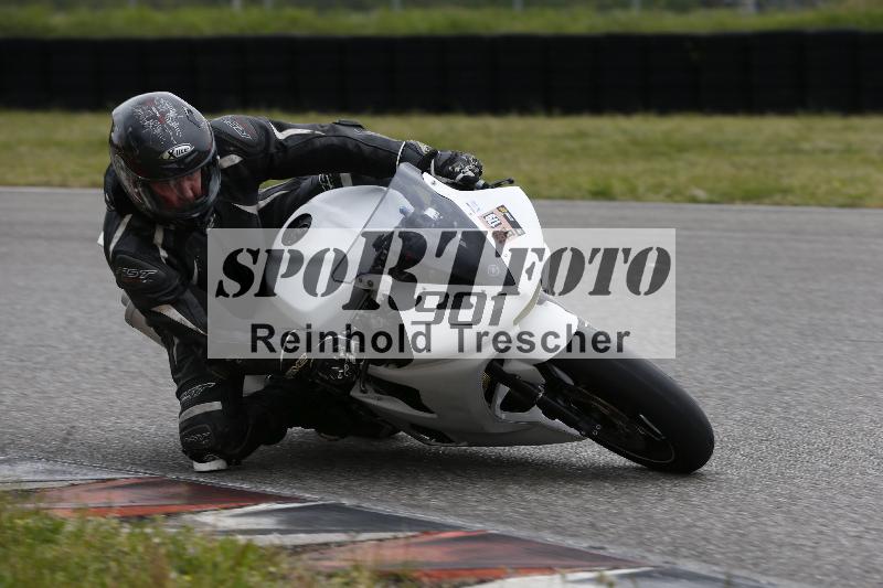 /Archiv-2024/13 22.04.2024 Plüss Moto Sport ADR/Freies Fahren/901